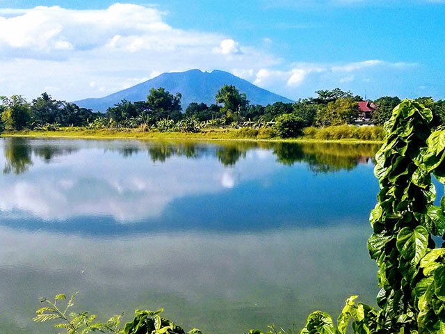 Escape to Mount Arayat