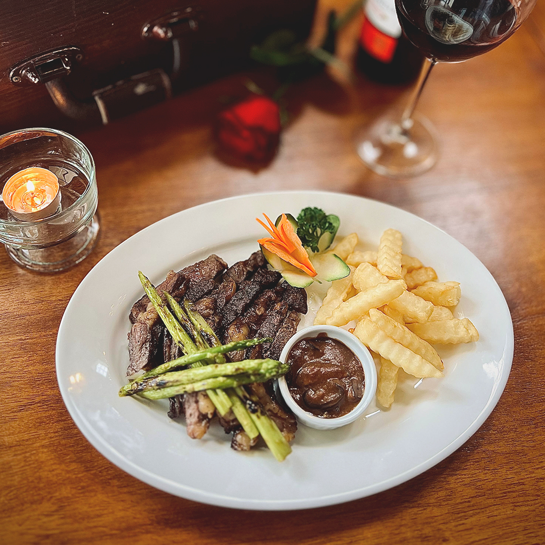 Steak Frites at Stanclik's